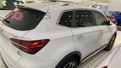 ئێم جی RX5